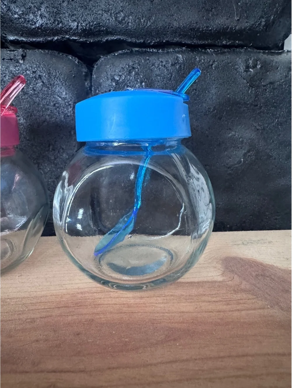 Set of 3 Glass Jars with Colored Lids and Spoons